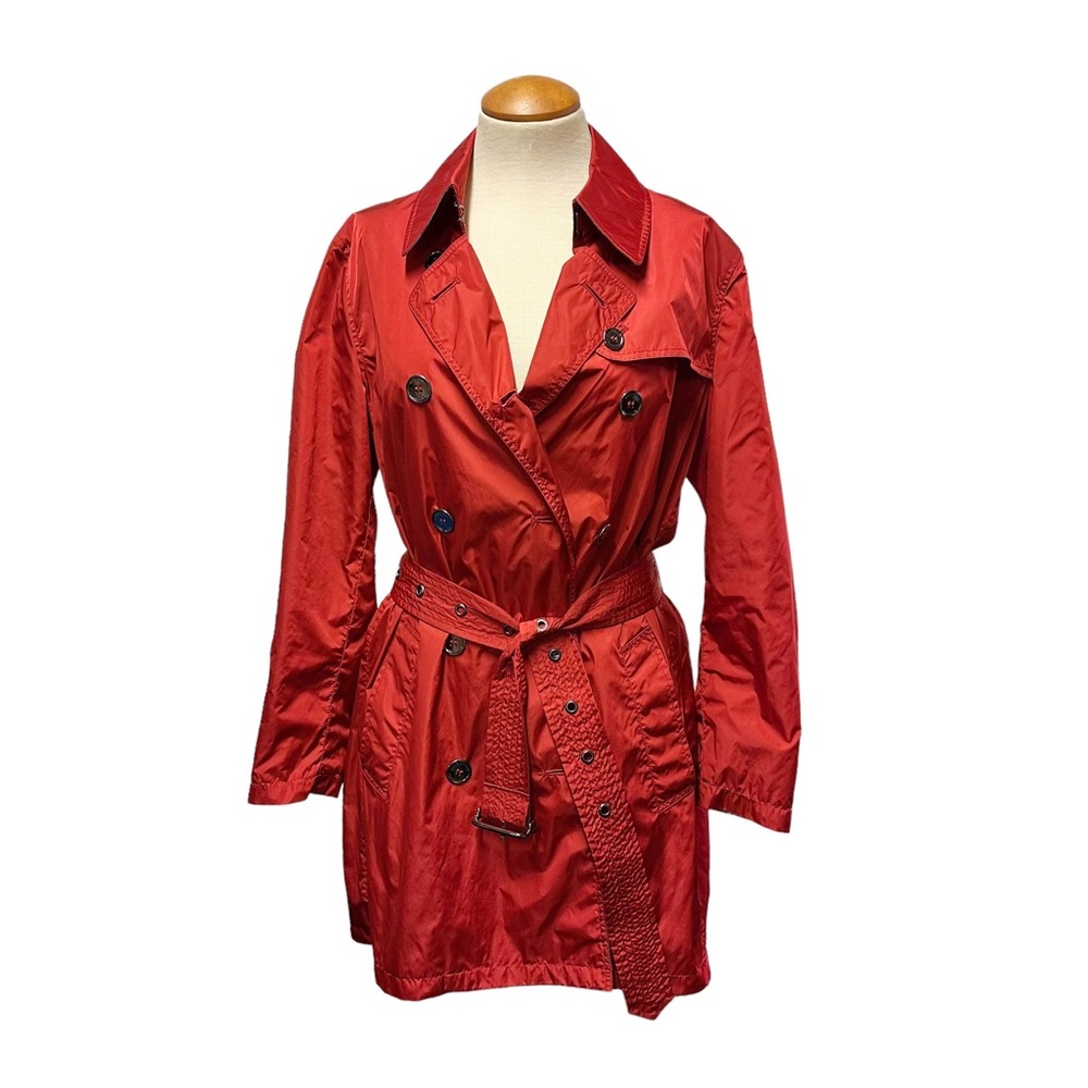 BURBERRY DEEP RED TRENCH COAT LIGHTWEIGHT FALL WINTER SPRING SUMMER CLASSIC